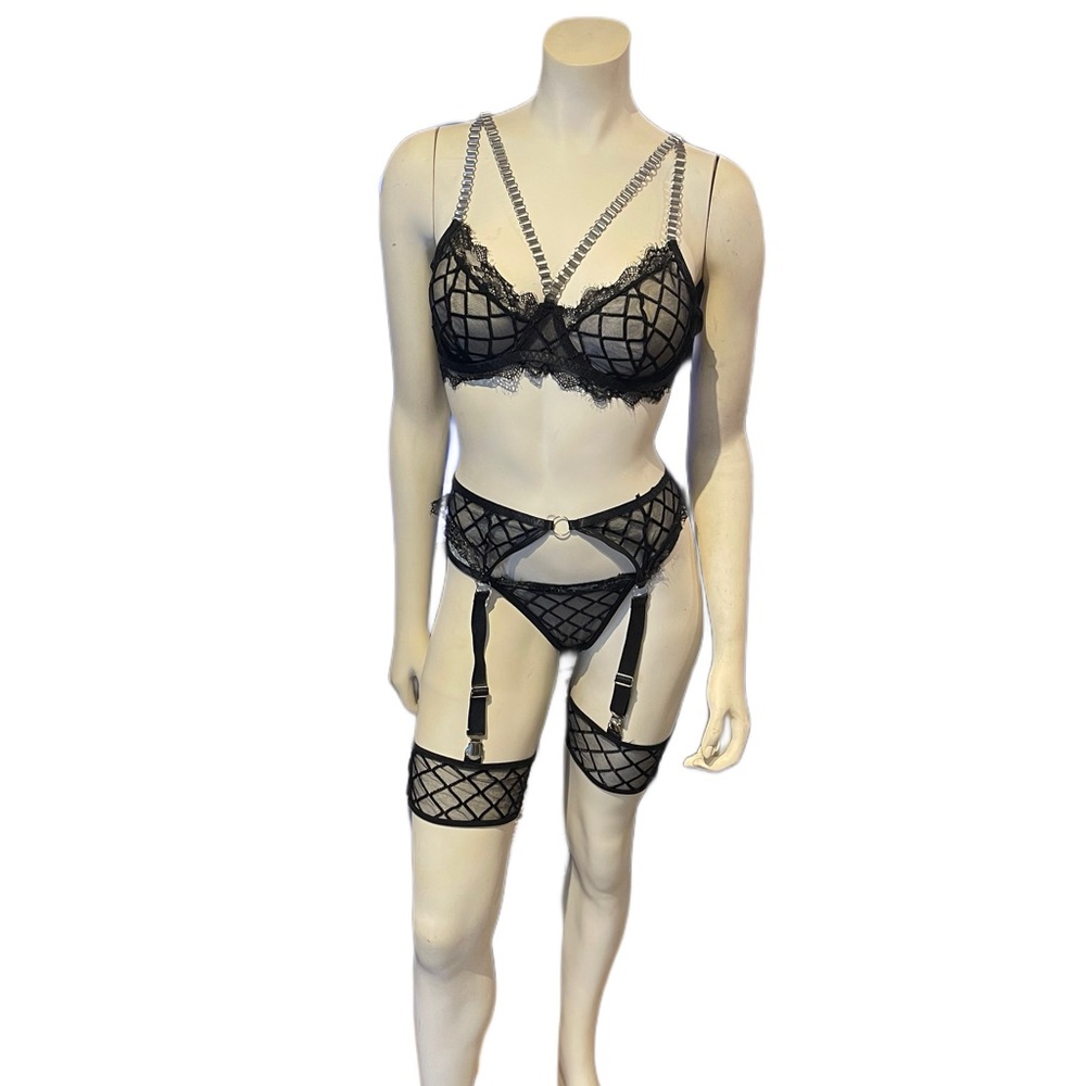 Lingerie Set - image 1